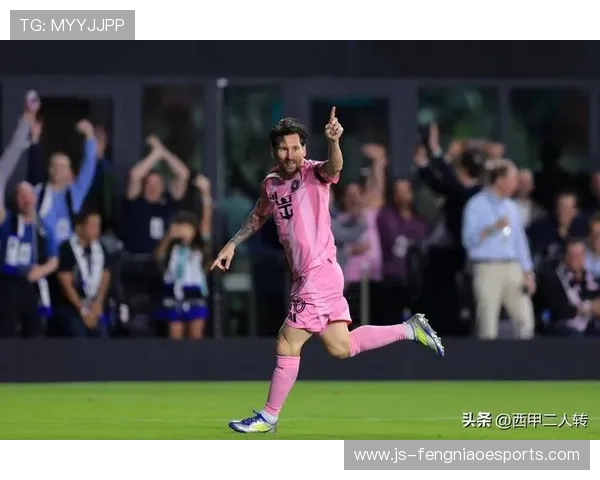 足球8号球衣背后的传奇后卫是谁 他如何影响了现代防守艺术